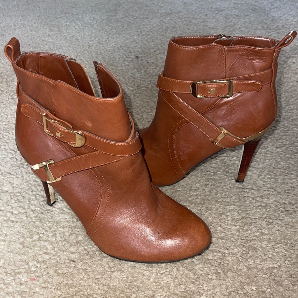 Marc Fisher leather heel booties Sz 6